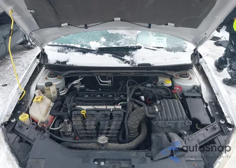 2011 Chrysler 200 Touring из США, поврежденный, VIN 1C3BC1FB1BN624186